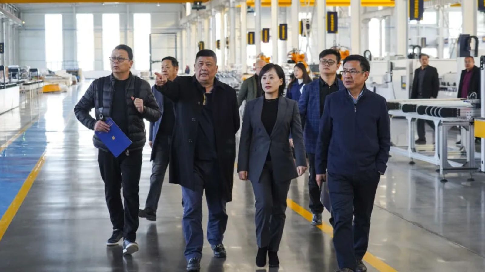 Warmly welcome Shanghai Construction Hardware Doors and Windows Industry Association to visit LEADCNC for guidance